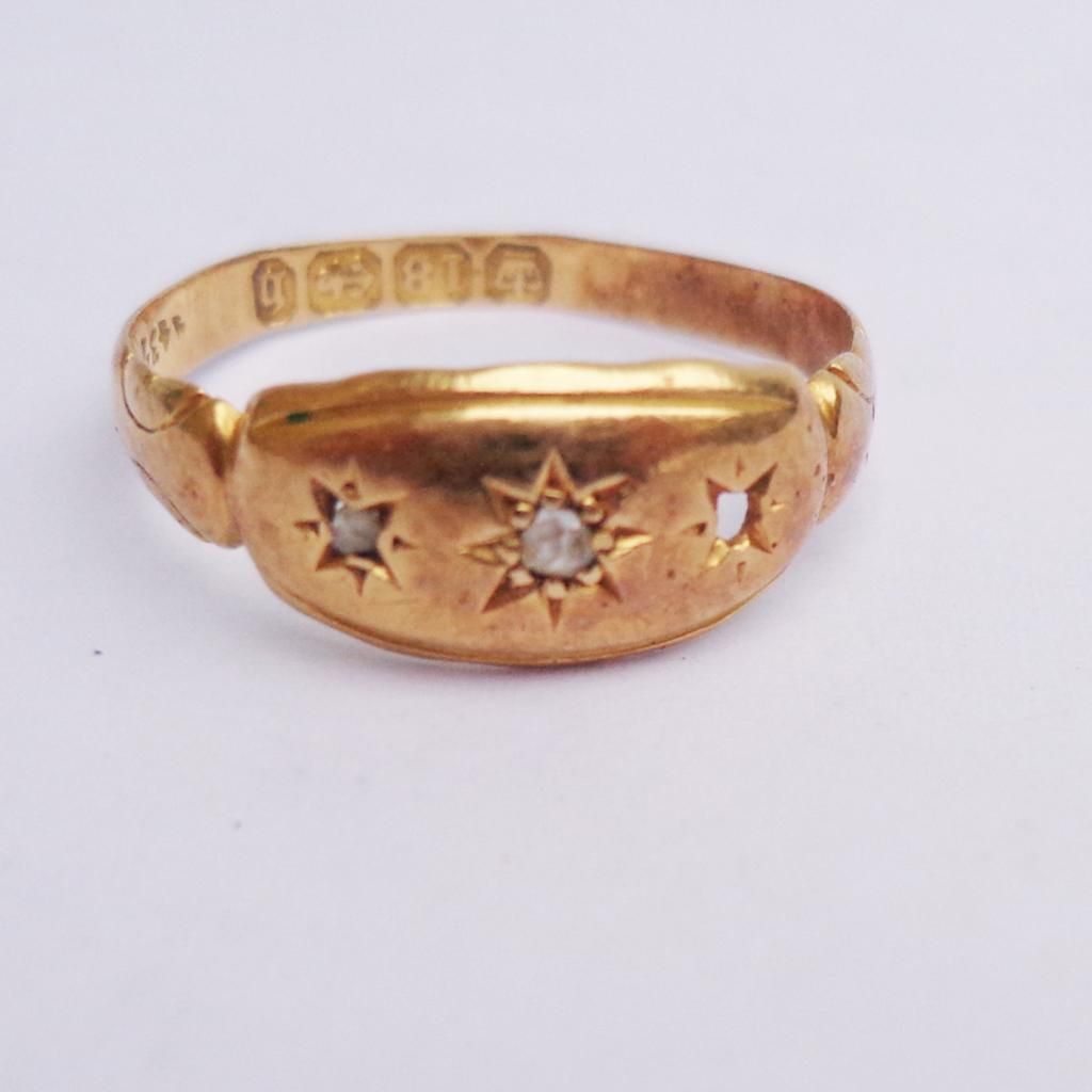 18ct gold DIAMOND ring *SIZE K½  eBay