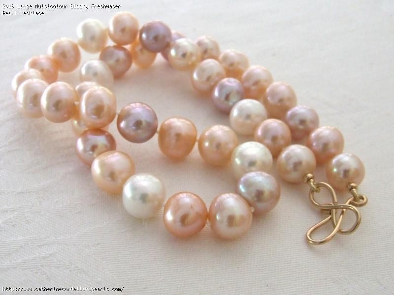 Sparkly eye candy found at thefacetlounge.com!