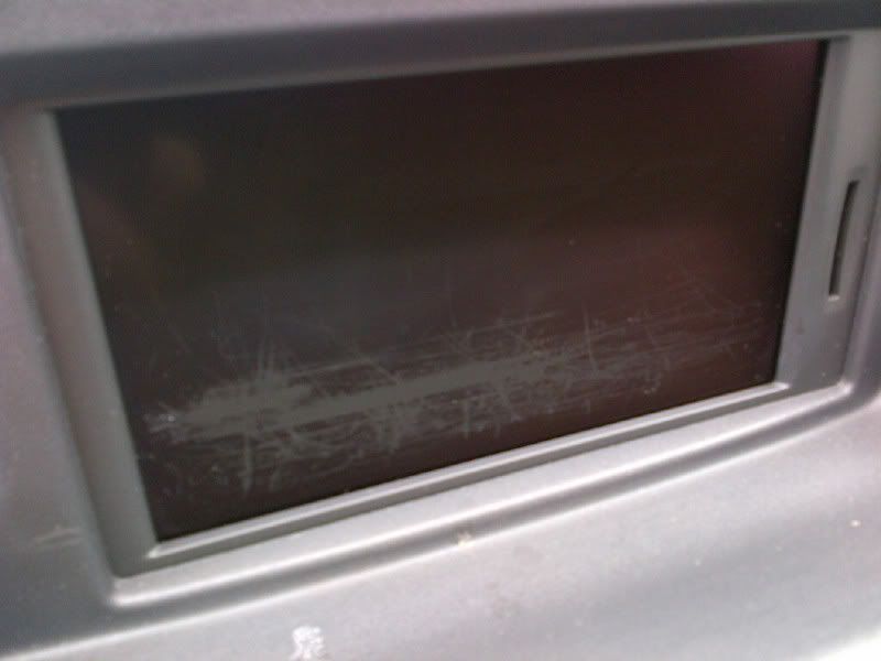 Tomtom Carminat screen scratched Independent Renault Forums
