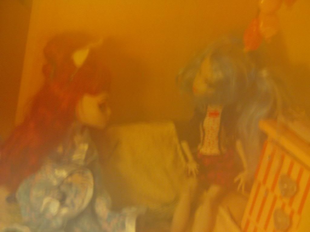 Monsterienjoulutervehdys073_zpseef3e6fa.jpg