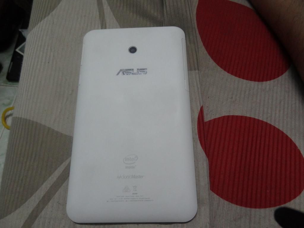 Bán nhanh 2 em Asus k004 & Asus K012 Wifi +3G nghe gọi như điện thoại, giá rẻ nè - 1