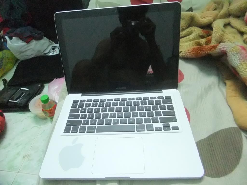 Bán Macbook Pro Late 2011 13inch Core i5/4G/500G,mới 98%,zin 100%, giá rẻ nhất nè