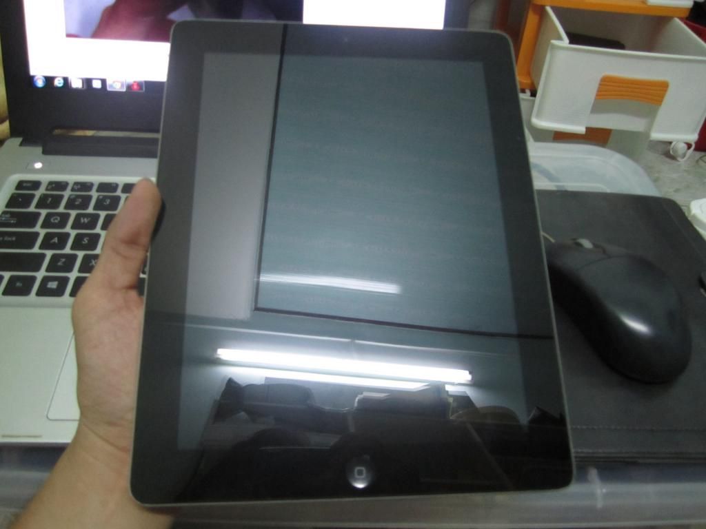 Bán nhanh Ipad 3 Black 64G wifi mới 98%, zin 100%, giá ko thể rẻ hơn