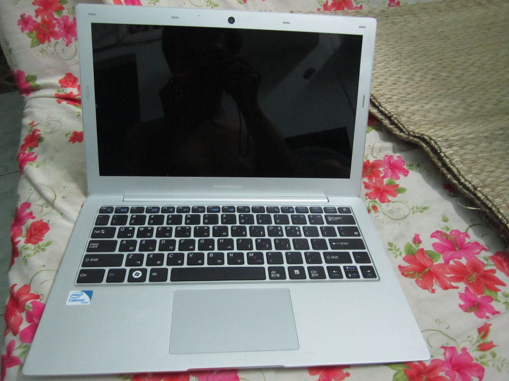 Bán laptop Hangsung U33X Celeron IvyBrighe 1.8G/4G/SSD 128G, mới 98%, giá tốt nhất nè - 1