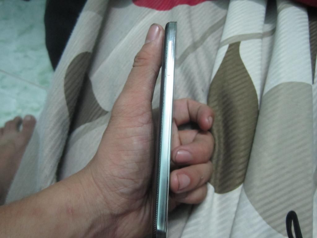 Bán Samsung S4 I9505 màu đen mới 98%, zin 100% , giá ko thể rẻ hơn - 2