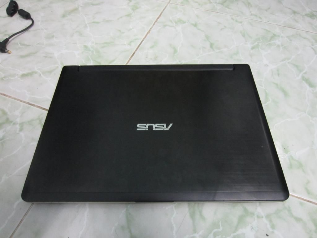 Bán nhanh Asus S46C Core i7 3517U,Geforce 635M 2G, mới 98%,còn BH,giá rẻ nhất