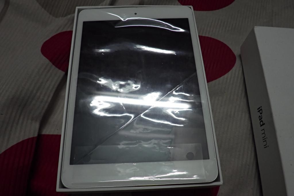 Bán nhanh Ipad mini 16G White Wifi like new 99%,FullBox, còn BH 7/2015 - 2