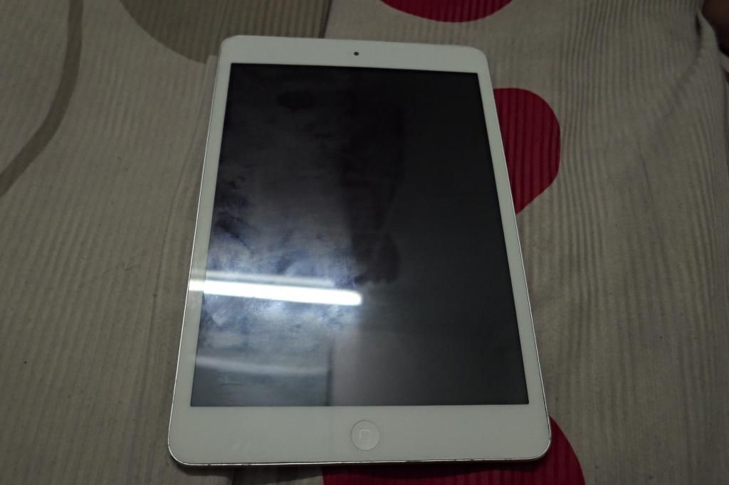 Bán nhanh Ipad mini White 16G Wifi mới 90%, zin 100%, giá rẻ nhất nè