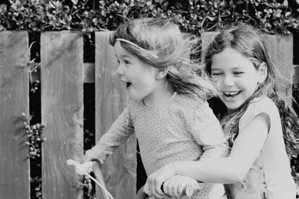 photo sisters_zps7a4e9c14.jpg